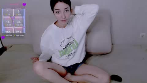 sleepy_ash_ online show from 13, 6, 2026