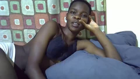 Snapshot of slender_queen chatting on 22, 2, 2026 slender_queen online show from 22, 2, 2026