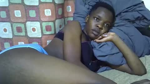 Snapshot of slender_queen chatting on 21, 3, 2026 slender_queen online show from 21, 3, 2026