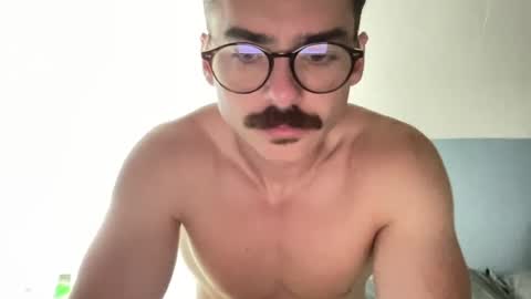 Snapshot of slickmass chatting on 17, 7, 2026 SlickMass online show from 17, 7, 2026