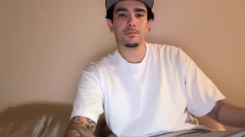 slideagian510 online show from 28, 10, 2025