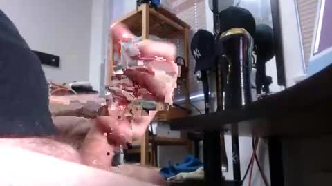 Snapshot of sliderguy699 chatting on 19, 1, 2025 sliderguy699 online show from 19, 1, 2025