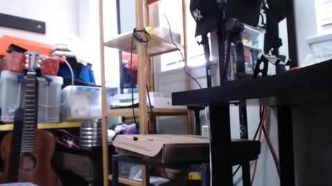 Snapshot of sliderguy699 chatting on 4, 2, 2025 sliderguy699 online show from 4, 2, 2025