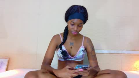 slim_chocobar18 online show from 6, 1, 2026