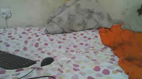 slim_girl3 online show from 29, 4, 2026
