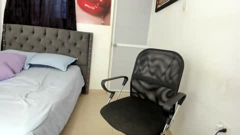 slim_master12 online show from 30, 4, 2026