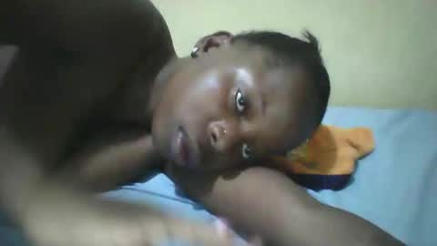 slim_petite_ebony online show from 16, 5, 2026
