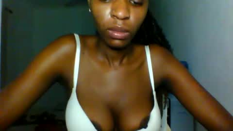 slimandthick1 online show from 6, 3, 2026