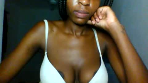 slimandthick1 online show from 7, 4, 2026