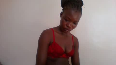 slimdiva online show from 12, 11, 2025