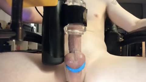 Snapshot of slimguerrilla chatting on 8, 11, 2025 Slimguerrilla online show from 8, 11, 2025