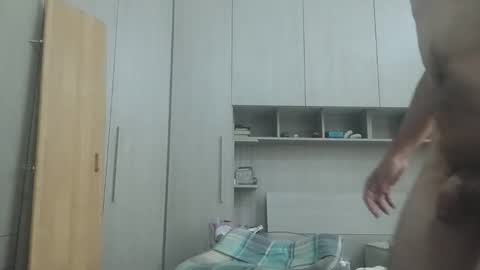 Snapshot of slimteaser089 chatting on 26, 9, 2025 SlimTeaser089 online show from 26, 9, 2025