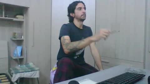 Snapshot of slimteaser089 chatting on 16, 11, 2025 SlimTeaser089 online show from 16, 11, 2025