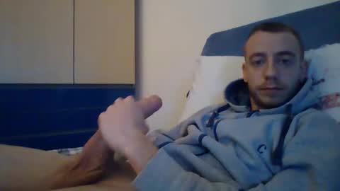 Snapshot of slowlo98 chatting on 28, 12, 2024 Steven online show from 28, 12, 2024