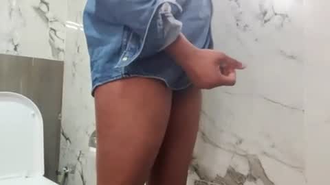 slowmooo_42069 online show from 19, 3, 2026