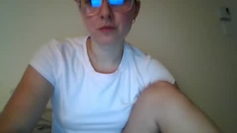 Snapshot of slupowskibabexo chatting on 27, 7, 2026 alicjateenpolish online show from 27, 7, 2026