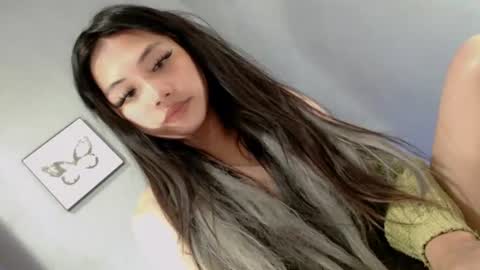 slut4attention online show from 19, 7, 2026