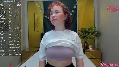 Paola  online show from 10, 3, 2025