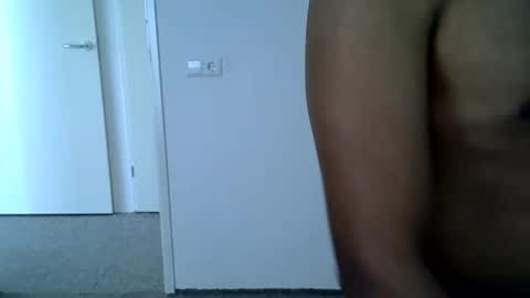 Snapshot of slutdickforu chatting on 24, 5, 2026 slutdickforu online show from 24, 5, 2026