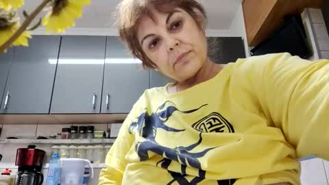 slutihmami online show from 27, 11, 2025