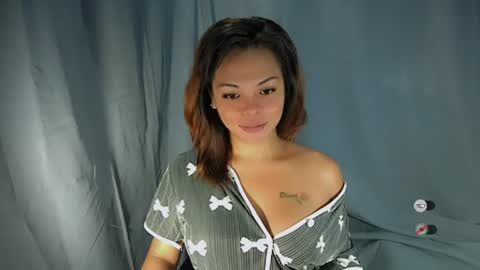 Snapshot of sluts_cum chatting on 19, 7, 2026 louie and diana online show from 19, 7, 2026