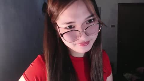 slutty_hannaxx online show from 28, 4, 2026