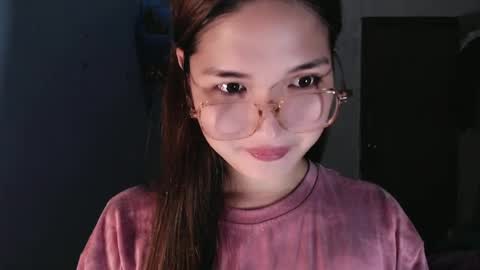 slutty_hannaxx online show from 28, 6, 2026