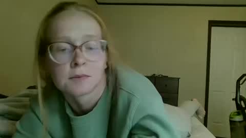 Slutty redhead3 online show from 23, 9, 2025