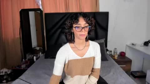 slutty_venus7 online show from 9, 7, 2026