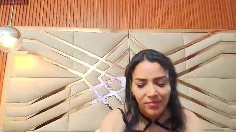 MARCELA online show from 3, 3, 2025