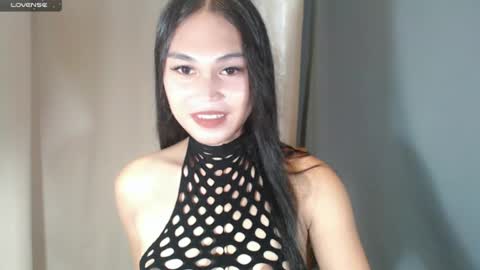 sluttycent online show from 27, 4, 2026