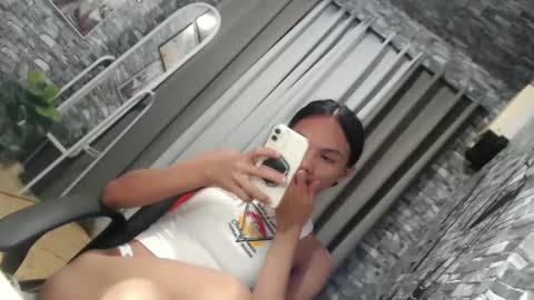 CHIE CHIE online show from 27, 2, 2025