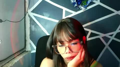 sluttypatotie online show from 22, 4, 2026
