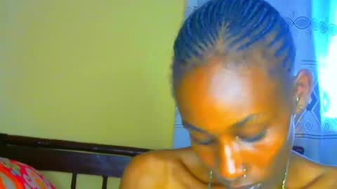 Sexyslutt online show from 3, 3, 2026