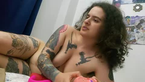 SluttySuzie17 online show from 21, 7, 2026