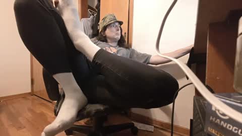 sluttywolfboi online show from 3, 4, 2026