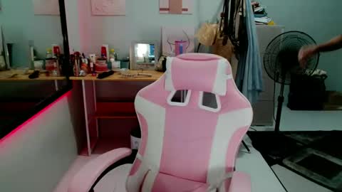 Dont forget to follow me give me thumbs upIm  a New  kataluna online show from 29, 4, 2026
