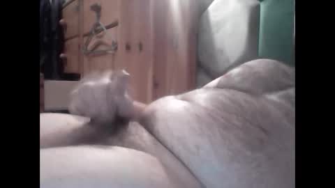 Snapshot of slutyboy1261 chatting on 2, 3, 2025 slutyboy1261 online show from 2, 3, 2025