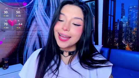 Mariana Torres online show from 8, 1, 2025