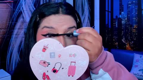 Mariana Torres online show from 27, 1, 2025