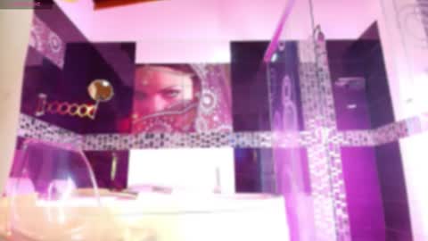 Small Hot19 online show from 3, 12, 2025