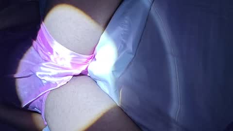 Snapshot of smallarab0 chatting on 27, 3, 2026 smallarab0 online show from 27, 3, 2026