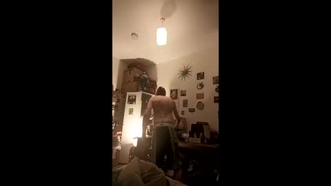 smalldick1975704669 online show from 4, 5, 2026