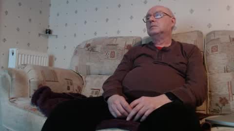 Snapshot of smallsteve562 chatting on 8, 2, 2026 Steve online show from 8, 2, 2026