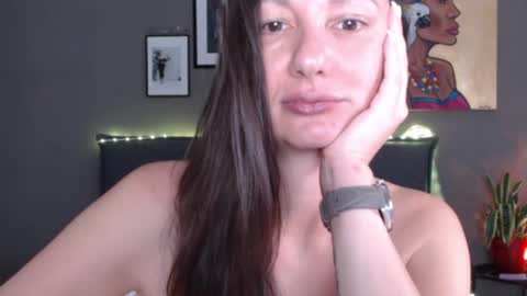 Anna no bbbbybybbabebyy just Anna. And dont call me mom please. online show from 23, 7, 2026