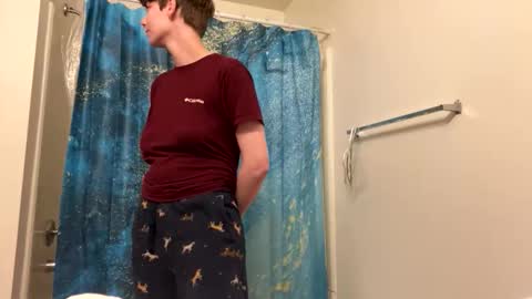 smalltshbigtits online show from 13, 4, 2026