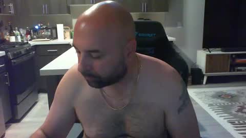 smashing_machine_412 online show from 19, 12, 2024