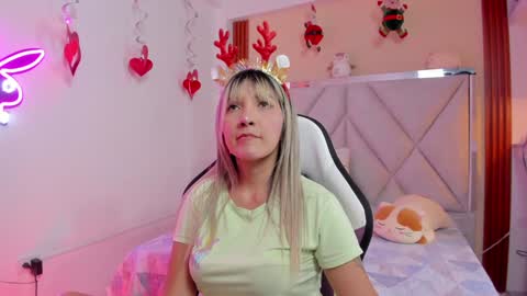 smile__1 online show from 23, 12, 2024