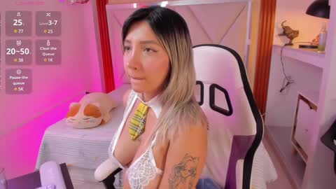 smile__1 online show from 11, 3, 2025