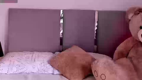 Snapshot of smiledivinity chatting on 12, 3, 2026 smiledivinity online show from 12, 3, 2026